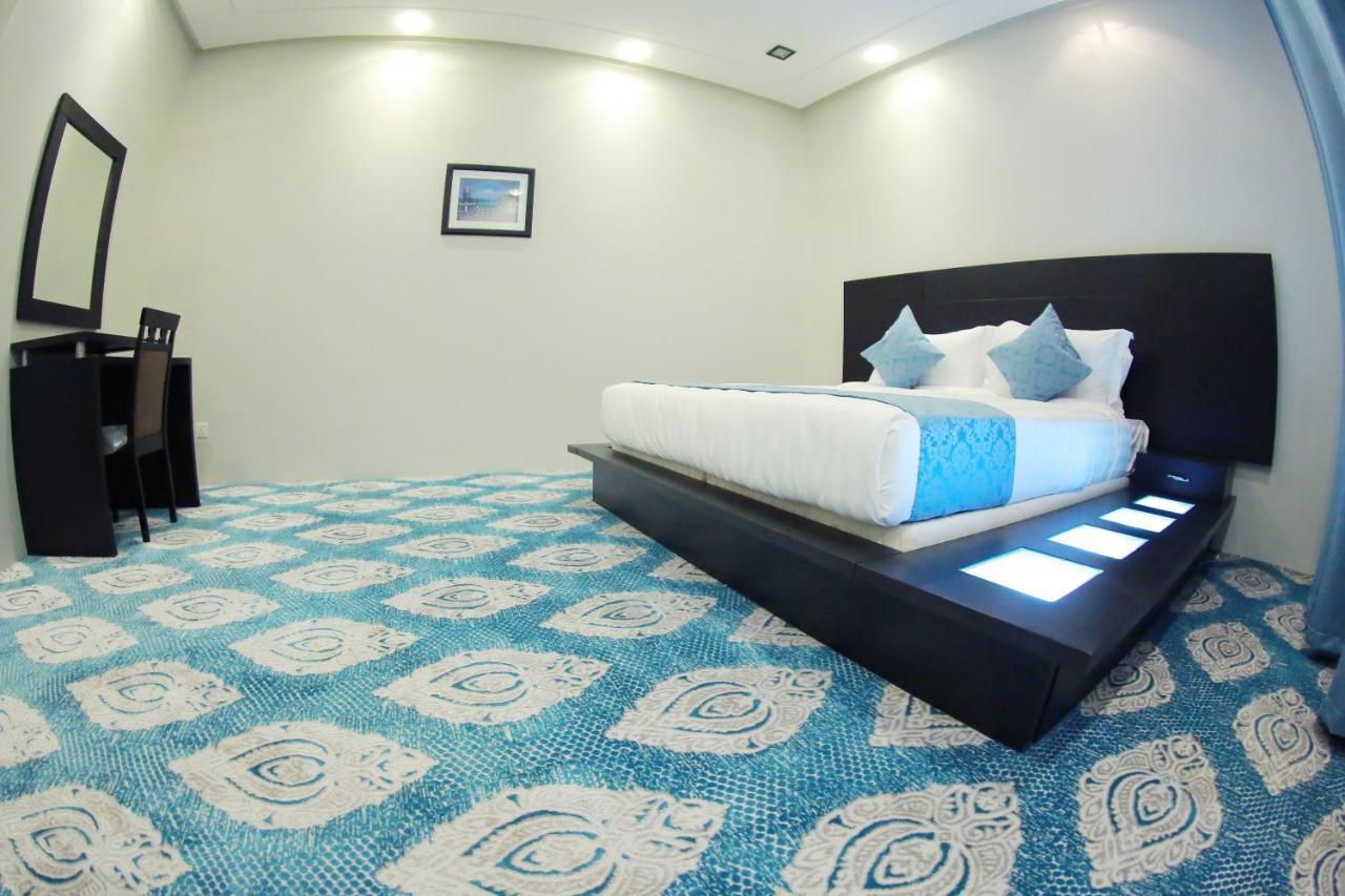 A Tours Hotel Apartments Рияд Екстериор снимка