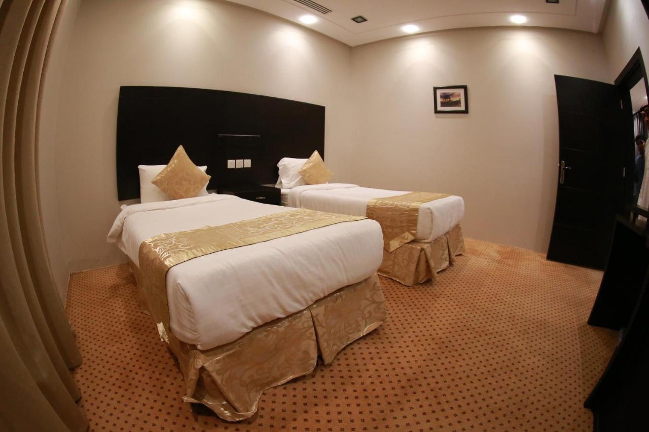A Tours Hotel Apartments Рияд Екстериор снимка