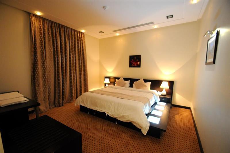 A Tours Hotel Apartments Рияд Екстериор снимка